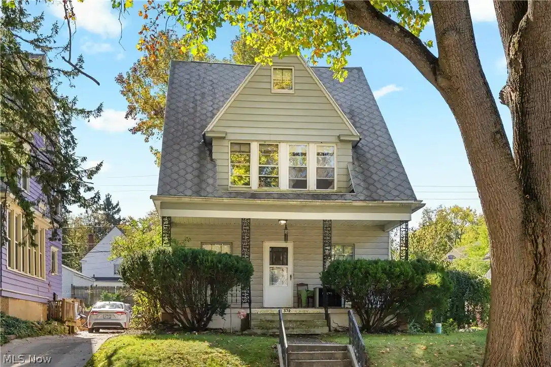 Photo 1 of Single family home for sale at 372 N Firestone Blvd, Akron, OH 44301 | MLS# 5255401 | Listing updated on 2026-10-22