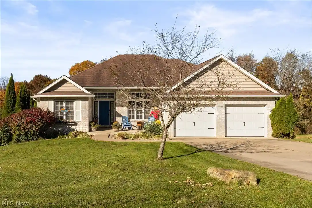 Photo 1 of Single family home for sale at 67938 Laklyn Dr, Saint Clairsville, OH 43950 | MLS# 5254730 | Listing updated on 2026-10-22