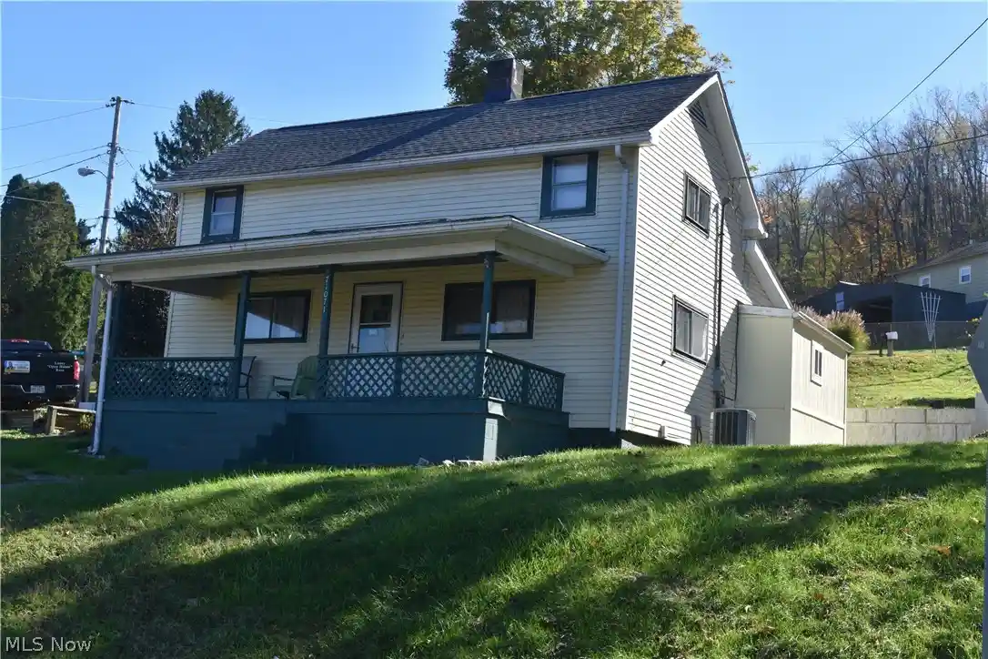 Photo 1 of Single family home for sale at 71071 Main St, Saint Clairsville, OH 43950 | MLS# 5255403 | Listing updated on 2026-10-22