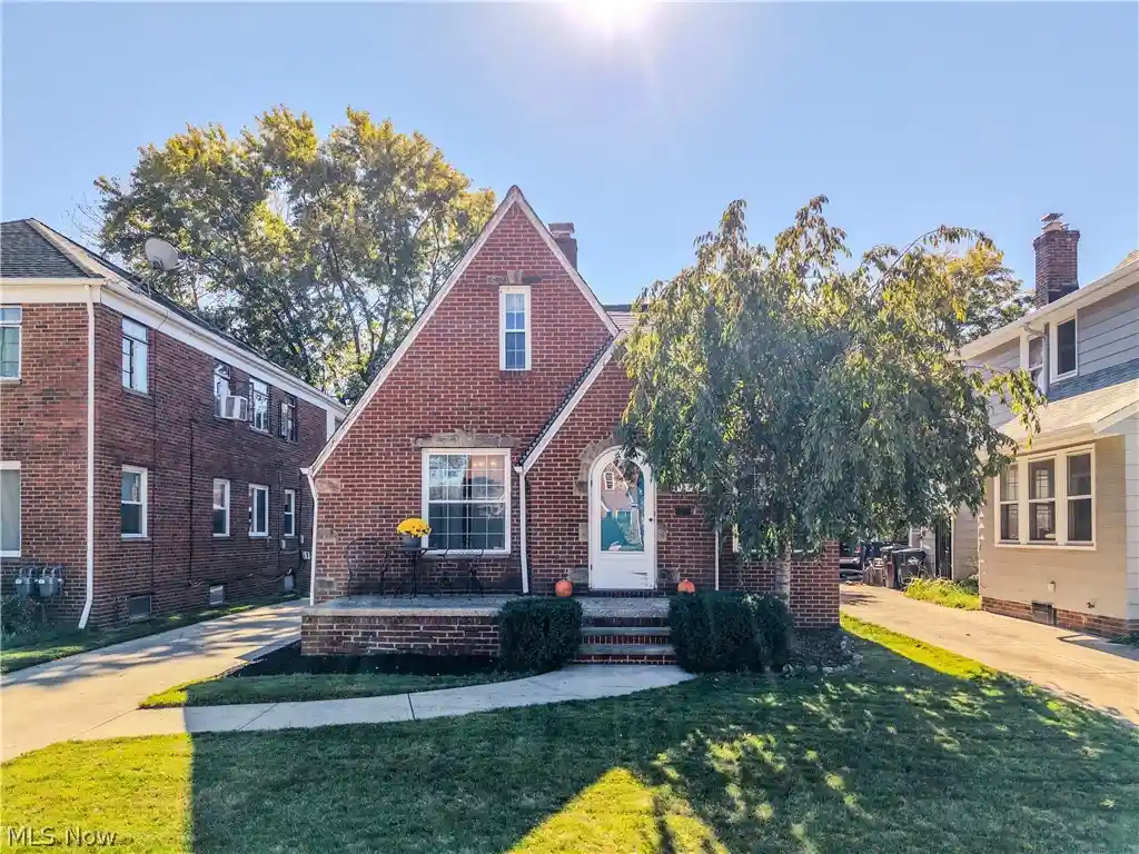 Photo 1 of Single family home for sale at 2205 Brookview Blvd, Cleveland, OH 44134 | MLS# 5255012 | Listing updated on 2026-10-27