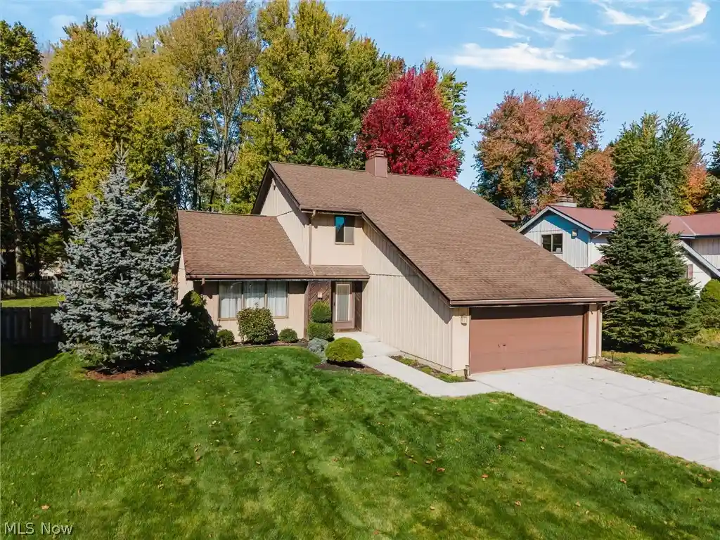 Photo 1 of Single family home for sale at 30882 Old Shore Dr, North Olmsted, OH 44070 | MLS# 5255145 | Listing updated on 2026-10-24