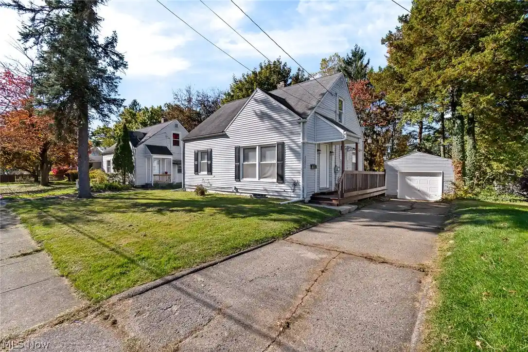 Photo 1 of Sale Pending at 1332 Greenwood Ave, Akron, OH 44320 | MLS# 5255457 | Listing updated on 2026-10-28