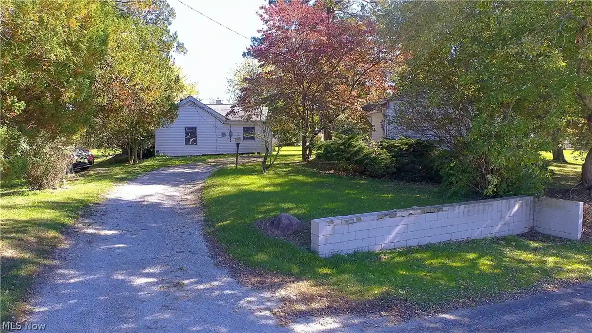 Single family home for sale at 133 Pine St, Creston, OH 44217 | MLS# 5255167