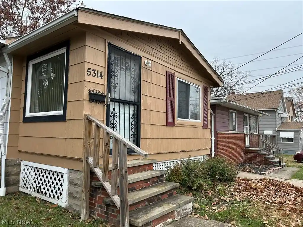 Photo 1 of Single family home for sale at 5314 Kohout St, Maple Heights, OH 44137 | MLS# 5254859 | Listing updated on 2026-10-23