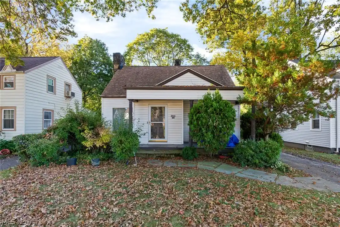Single family home for sale at 20508 Halifax Rd, Beachwood, OH 44122 | MLS# 5255471