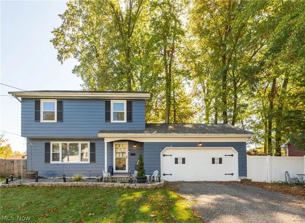 Single family home for sale at 3939 Nottingham Ave, Austintown, OH 44511 | MLS# 5255451