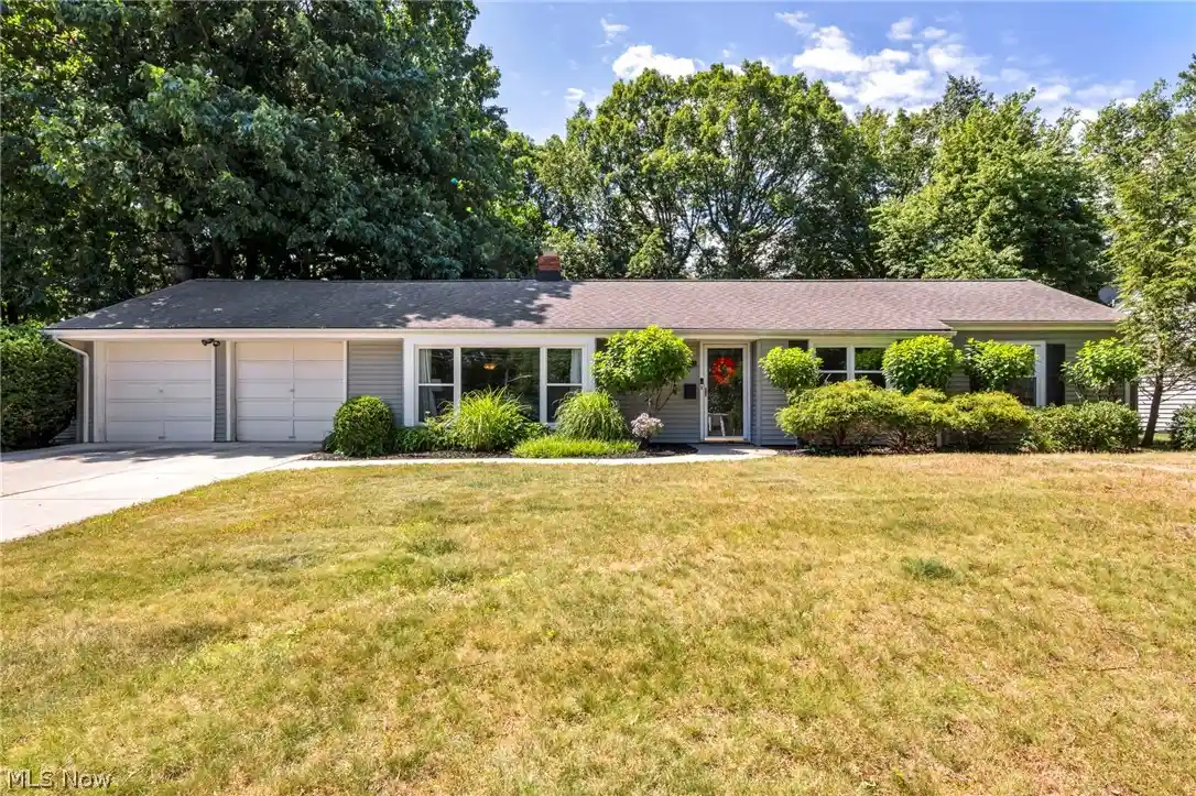 Single family home for sale at 23111 Lincolnshire Dr, Bay Village, OH 44140 | MLS# 5255494