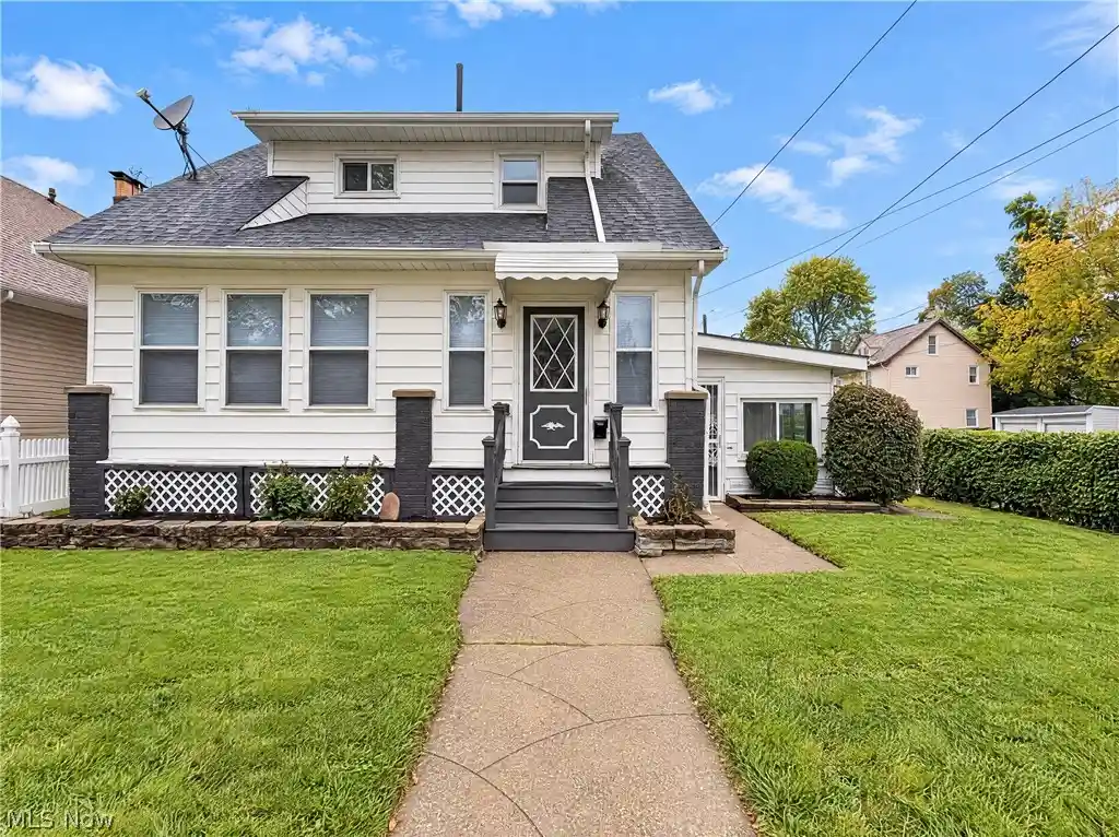 Photo 1 of Single family home for sale at 4202 Gifford Ave, Cleveland, OH 44109 | MLS# 5254366 | Listing updated on 2026-10-26