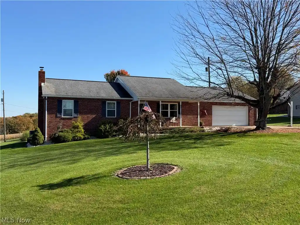 Single family home for sale at 49 Kings Dr, Steubenville, OH 43952 | MLS# 5255055
