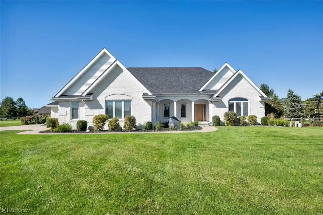 Single family home for sale at 3504 Butz Rd, Maumee, OH 43537 | MLS# 5255679