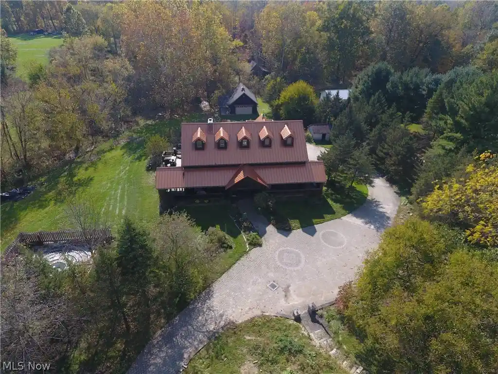 Photo 1 of Single family home for sale at 9156 Chippewa Rd, Lodi, OH 44254 | MLS# 5255439 | Listing updated on 2026-10-29