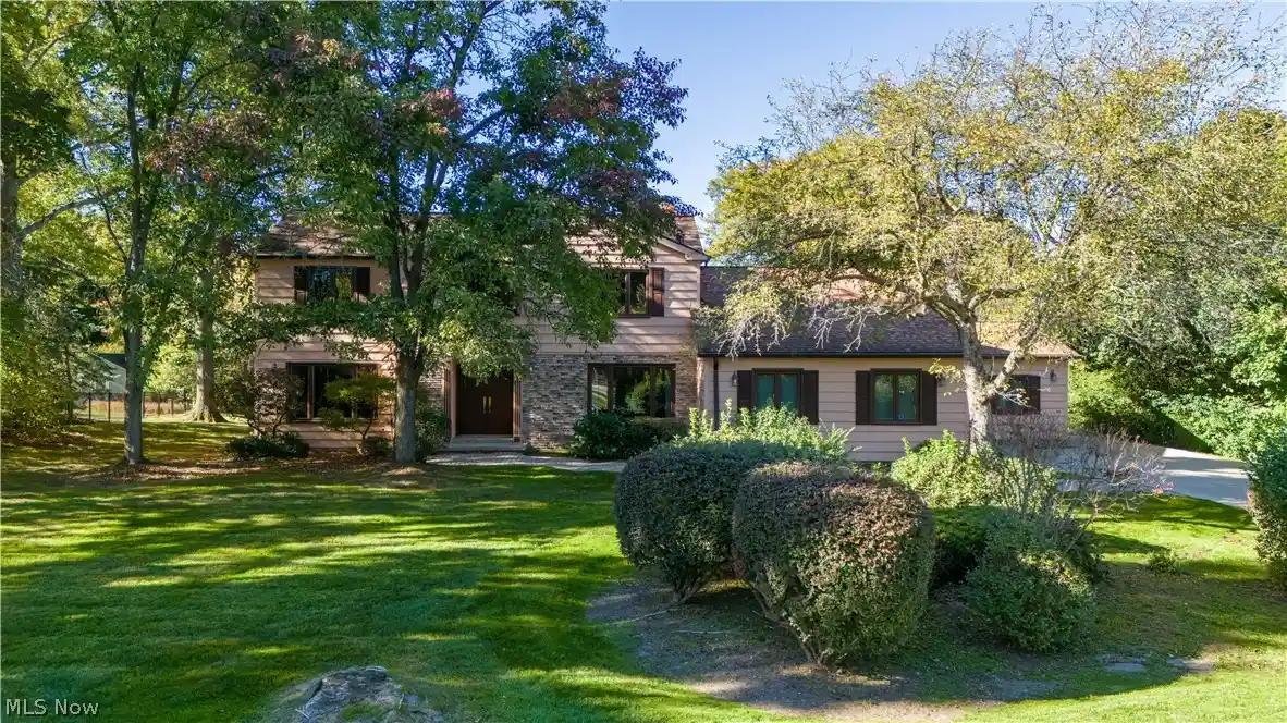 Photo 1 of Single family home for sale at 28299 Fairmount Blvd, Cleveland, OH 44124 | MLS# 5244778 | Listing updated on 2026-10-26