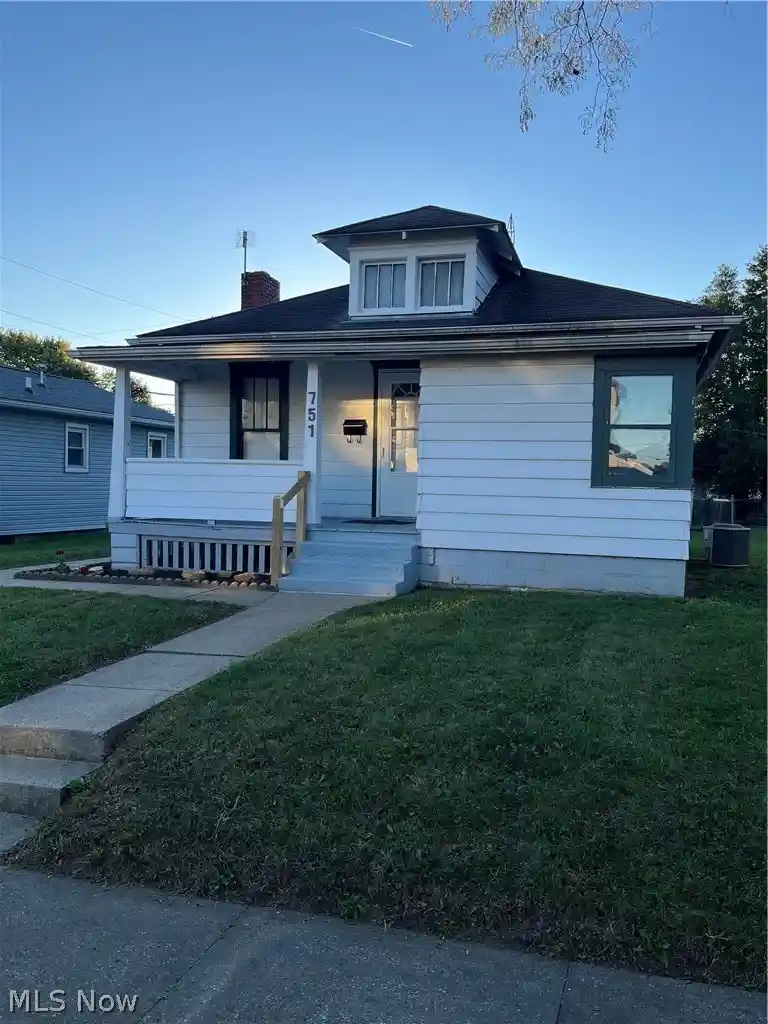 Photo 1 of Single family home for sale at 751 Larzelere Ave, Zanesville, OH 43701 | MLS# 5255290 | Listing updated on 2026-10-26