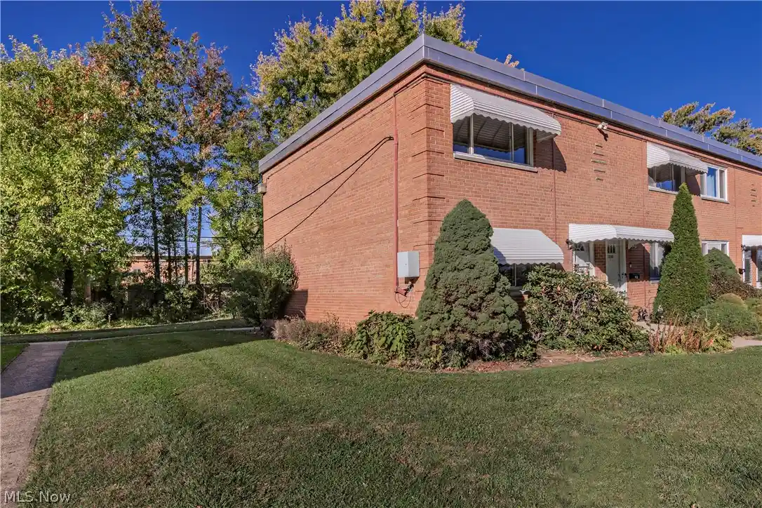Photo 1 of Sale Pending at 1532 Severn Ln, Wickliffe, OH 44092 | MLS# 5256035 | Listing updated on 2026-10-30