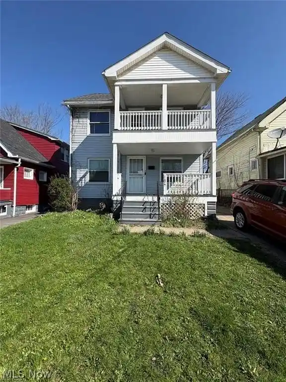Multi family home for sale at 11817 Dove Ave, Cleveland, OH 44105 | MLS# 5256126