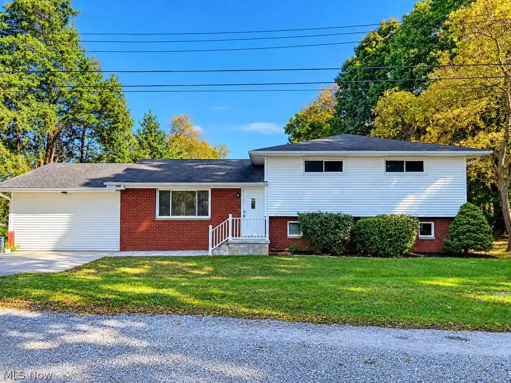 Photo 1 of Single family home for sale at 115 Lantern St, Parkersburg, WV 26101 | MLS# 5252716 | Listing updated on 2026-10-27