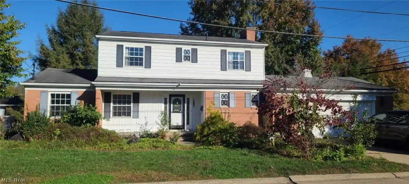 Single family home for sale at 1562 Gene St, Belpre, OH 45714 | MLS# 5256164