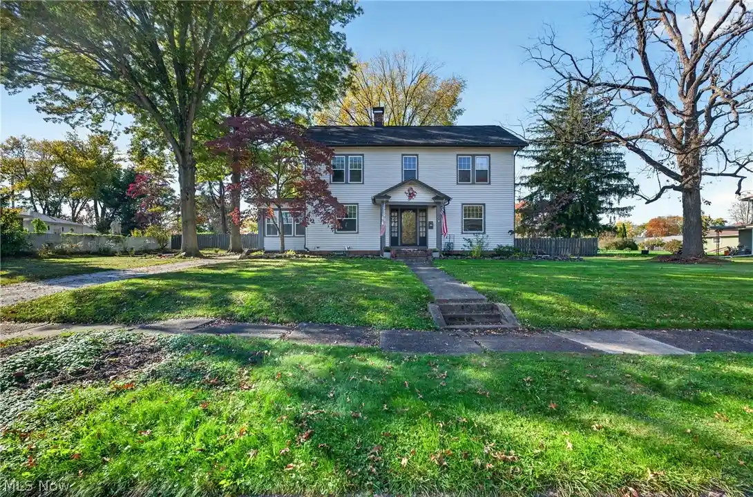 Single family home for sale at 445 19th Street NW, Massillon, OH 44647 | MLS# 5256282