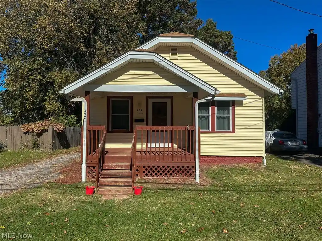 Single family home for sale at 437 Keenan Ave, Cuyahoga Falls, OH 44221 | MLS# 5255098
