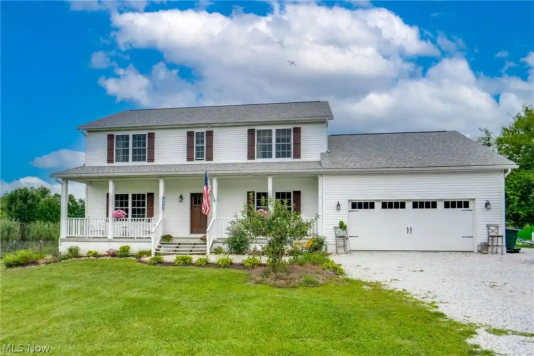 Photo 1 of Single family home for sale at 7253 Edison St Ne, Hartville, OH 44632 | MLS# 5256324 | Listing updated on 2026-10-27