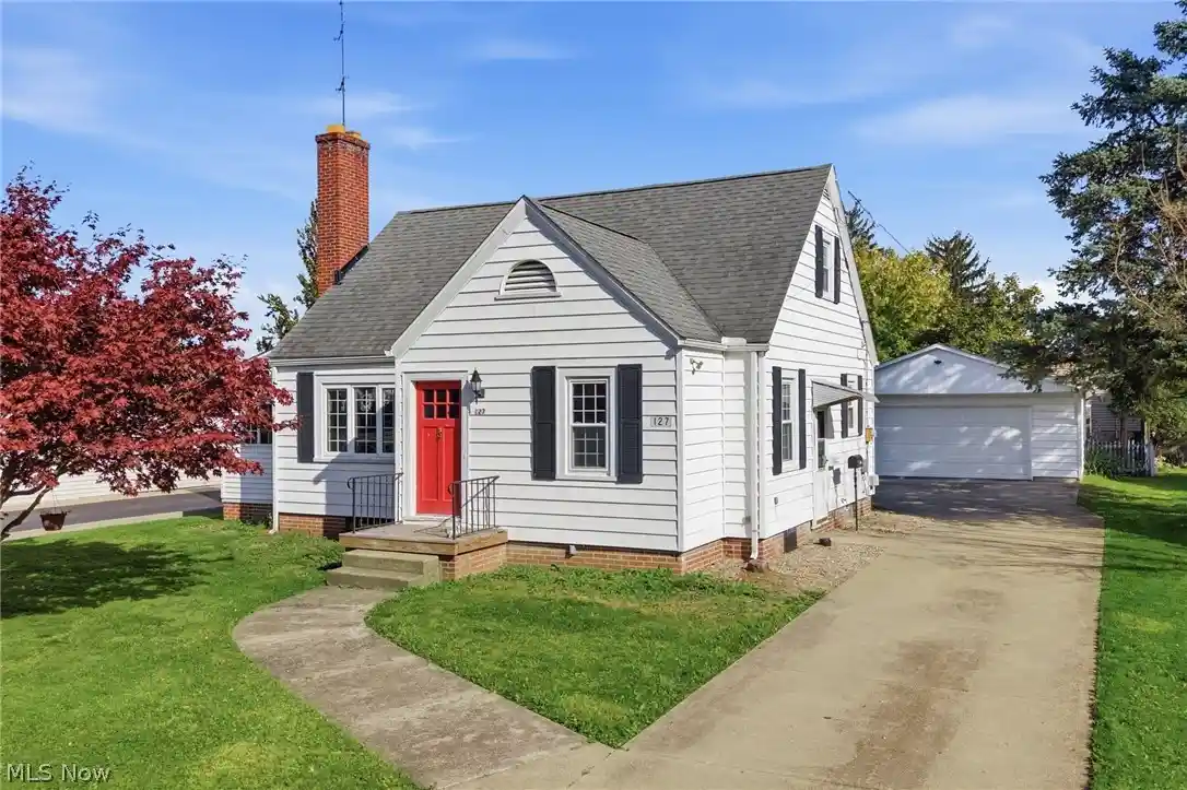 Single family home for sale at 127 Sloan Ave, Ashland, OH 44805 | MLS# 5256103
