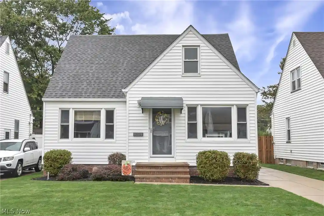 Single family home for sale at 8204 Ivandale Dr, Cleveland, OH 44129 | MLS# 5252782