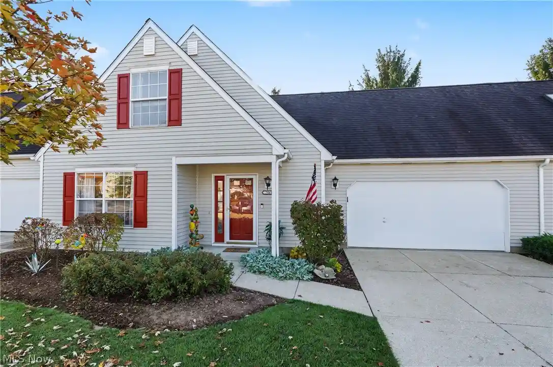 Condo for sale at 7561 Chandler Ct #47, Northfield, OH 44067 | MLS# 5256046