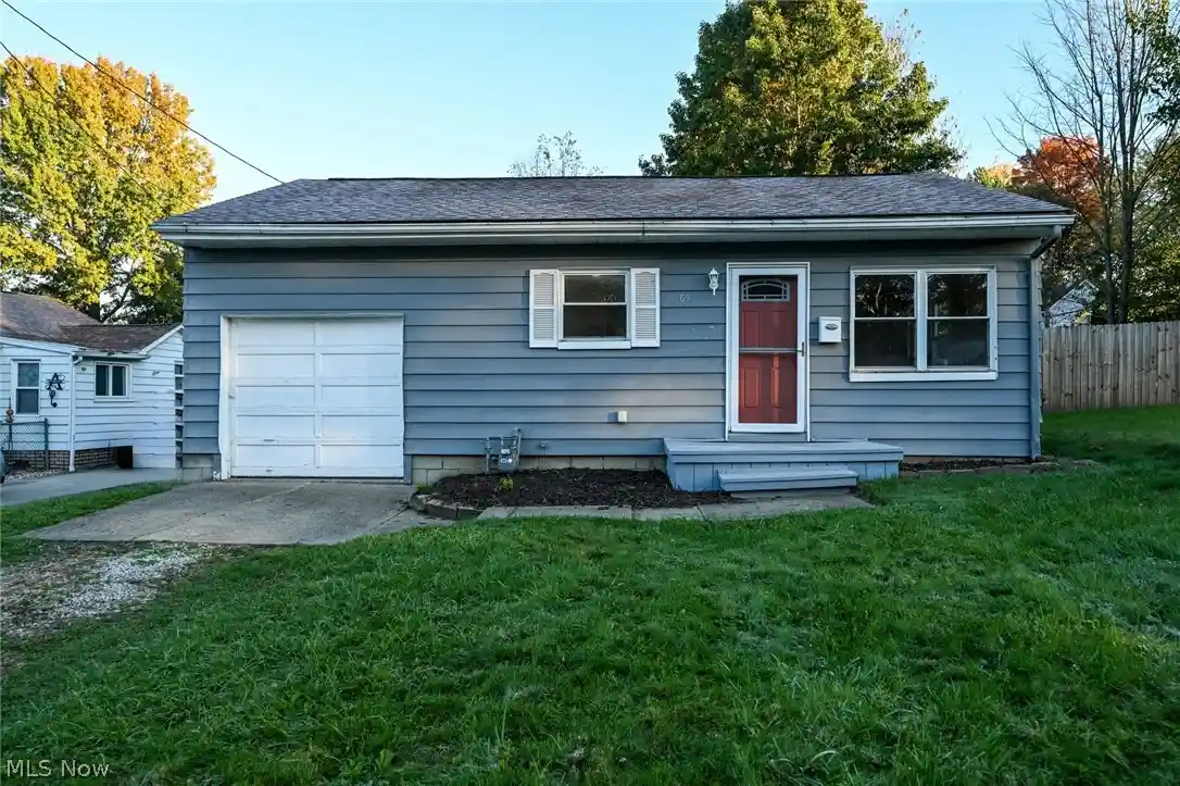 Single family home for sale at 69 W Hiram St, Barberton, OH 44203 | MLS# 5255846