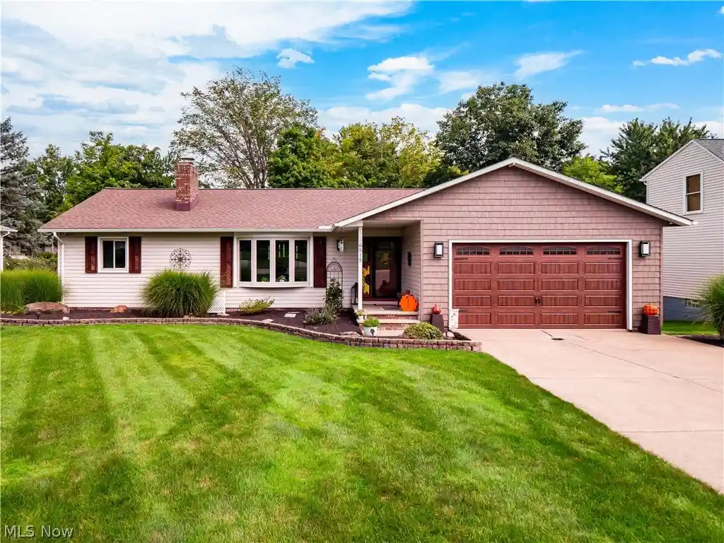 Single family home for sale at 6515 Brookside Rd, Independence, OH 44131 | MLS# 5256480