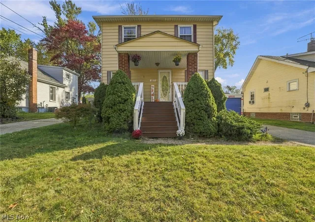 Photo 1 of Single family home for sale at 1277 Irene Rd, Cleveland, OH 44124 | MLS# 5253169 | Listing updated on 2026-10-30