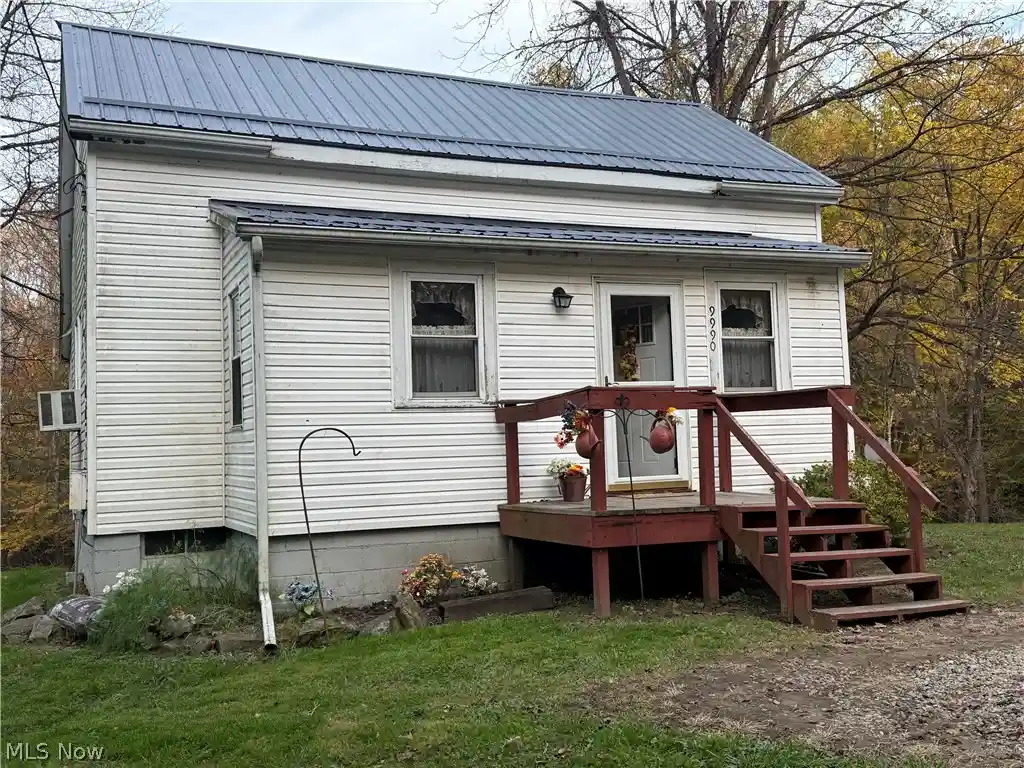 Single family home for sale at 9990 Shannon Rd, Frazeysburg, OH 43822 | MLS# 5256622