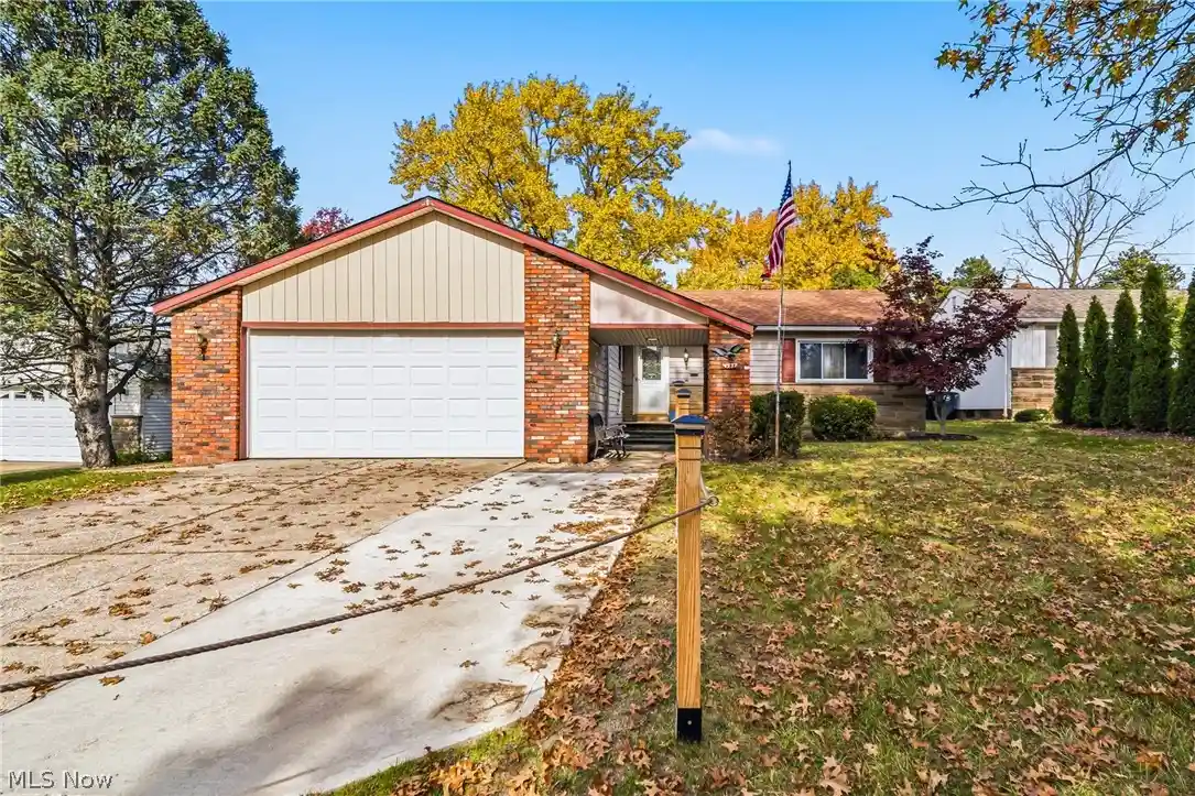 Photo 1 of Single family home for sale at 4937 Emmet Rd, Cleveland, OH 44124 | MLS# 5256677 | Listing updated on 2026-10-28
