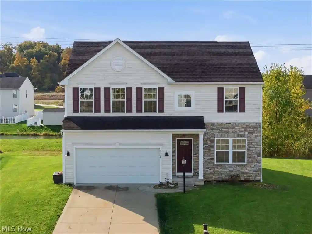 Single family home for sale at 4418 Chevron Cir SW, Massillon, OH 44646 | MLS# 5256703
