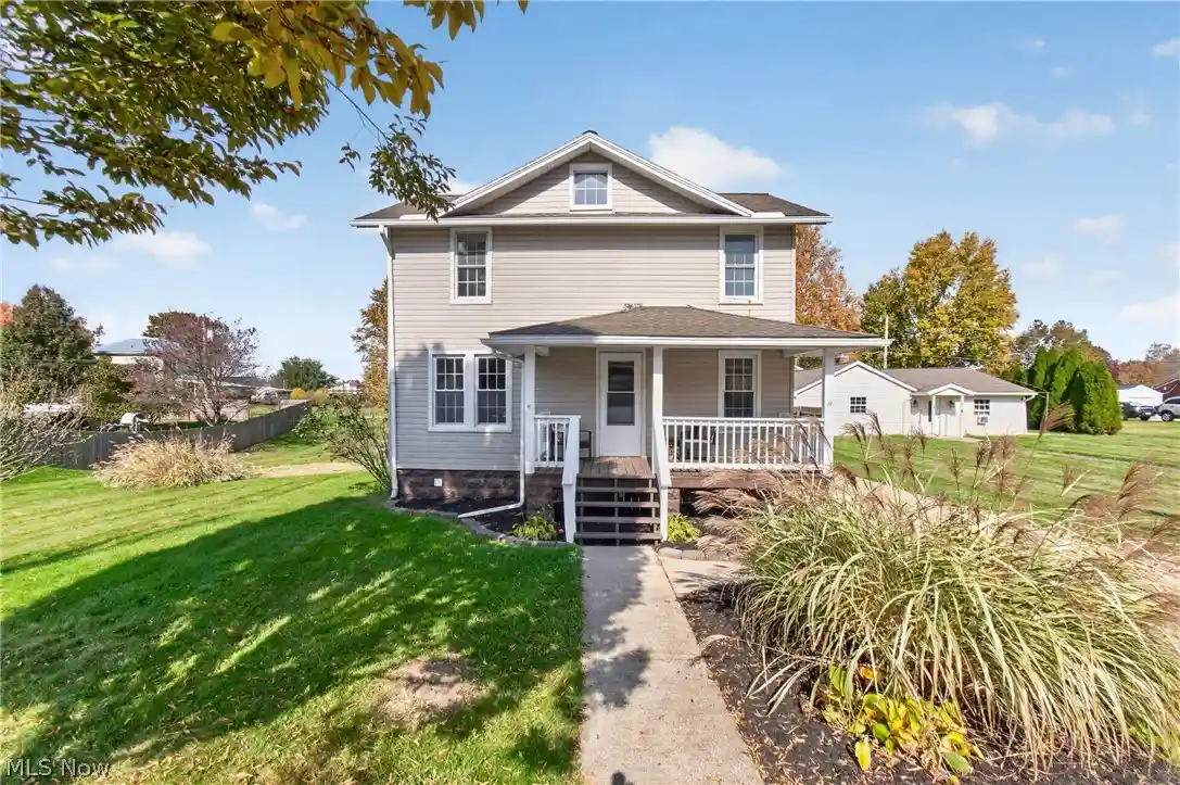Photo 1 of Single family home for sale at 355 2nd Street Sw, Brewster, OH 44613 | MLS# 5256740 | Listing updated on 2026-10-28