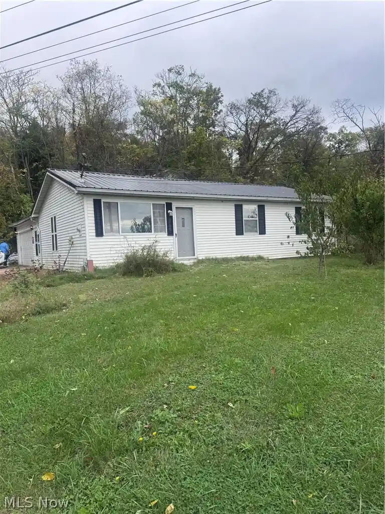 Photo 1 of Single family home for sale at 1190 Mitchells Ln, Marietta, OH 45750 | MLS# 5256732 | Listing updated on 2026-10-28