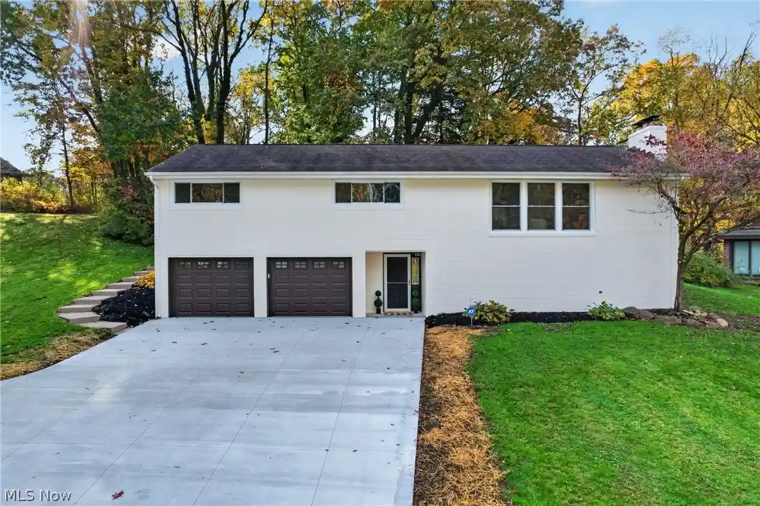 Single family home for sale at 8944 Colton St NW, Massillon, OH 44646 | MLS# 5256683