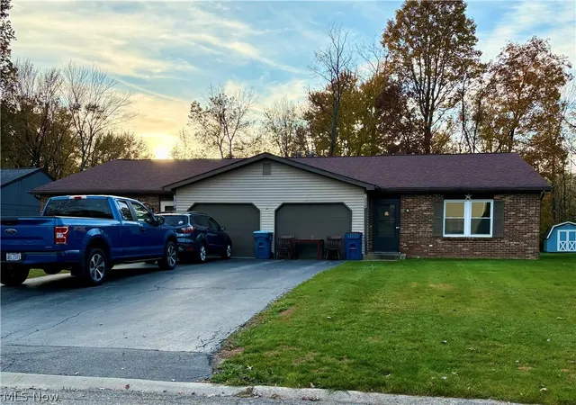 Photo 1 of Sale Pending at 7554 7556 Pegotty Dr Ne, Warren, OH 44484 | MLS# 5256827 | Listing updated on 2026-10-30