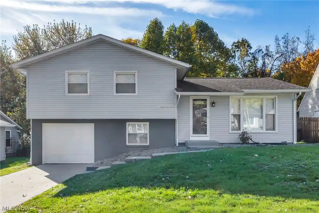 Photo 1 of Single family home for sale at 510 Tammery Dr, Tallmadge, OH 44278 | MLS# 5256587 | Listing updated on 2026-10-29