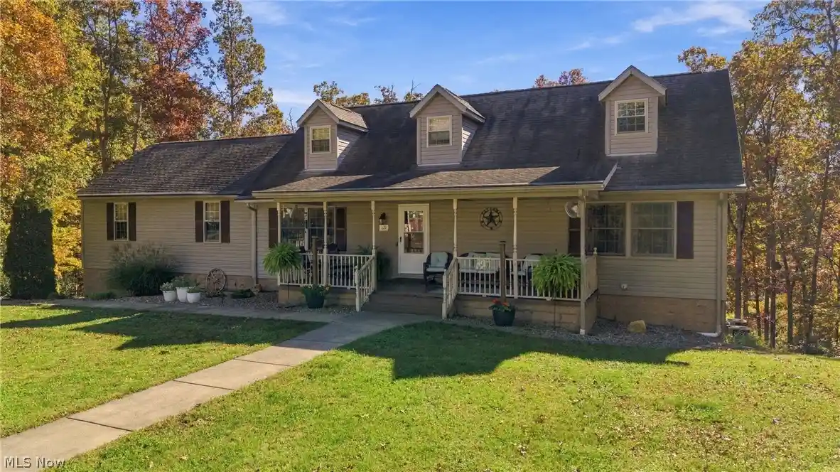 Photo 1 of Single family home for sale at 65 Lois Ln, Washington, WV 26181 | MLS# 5256696 | Listing updated on 2026-10-28