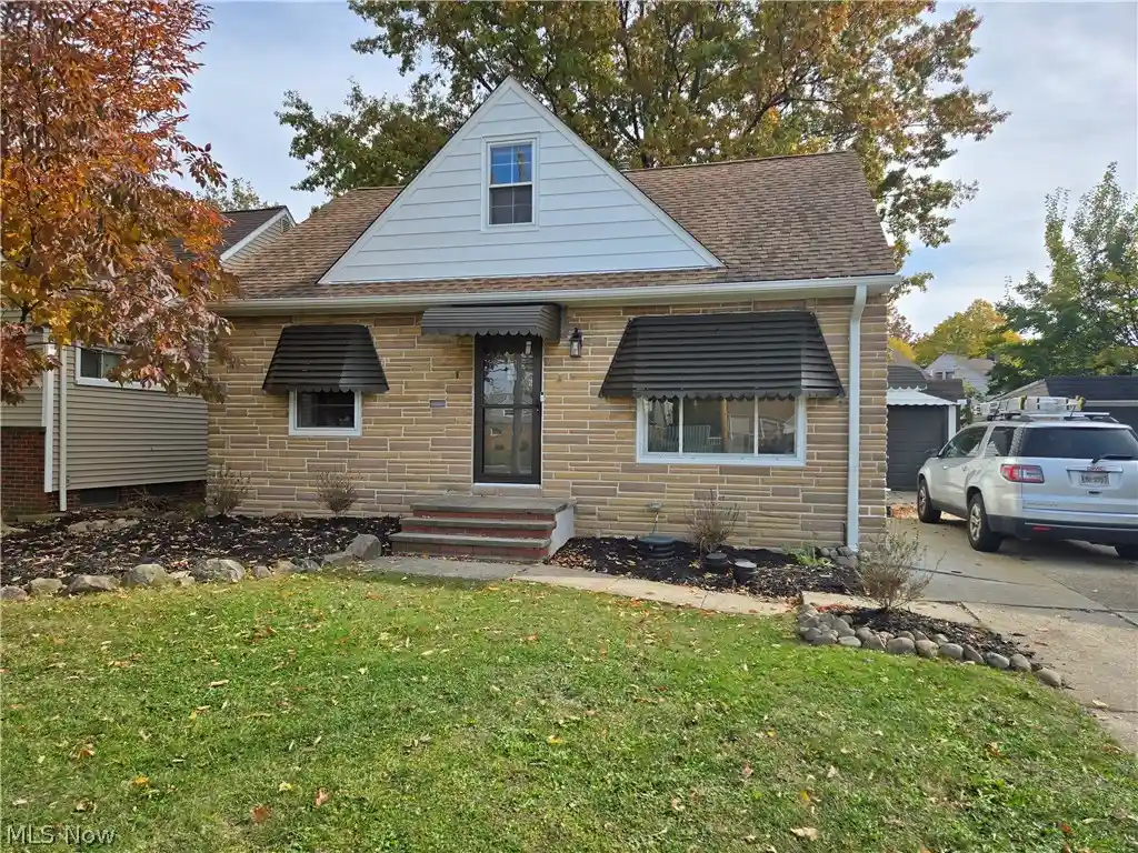 Photo 1 of Single family home for sale at 28532 Lake Shore Blvd, Willowick, OH 44095 | MLS# 5256099 | Listing updated on 2026-10-29