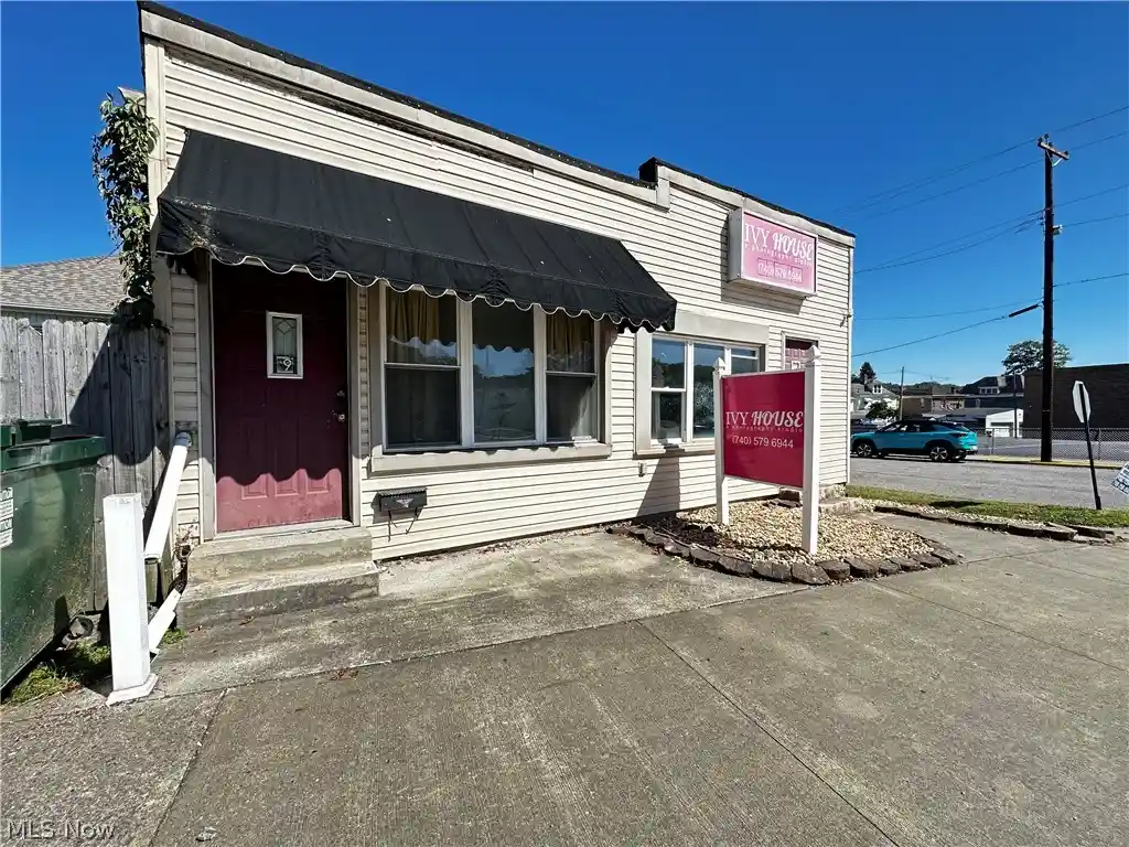 Photo 1 of Single family home for sale at 654 S Zane Hwy, Martins Ferry, OH 43935 | MLS# 5256830 | Listing updated on 2026-10-28