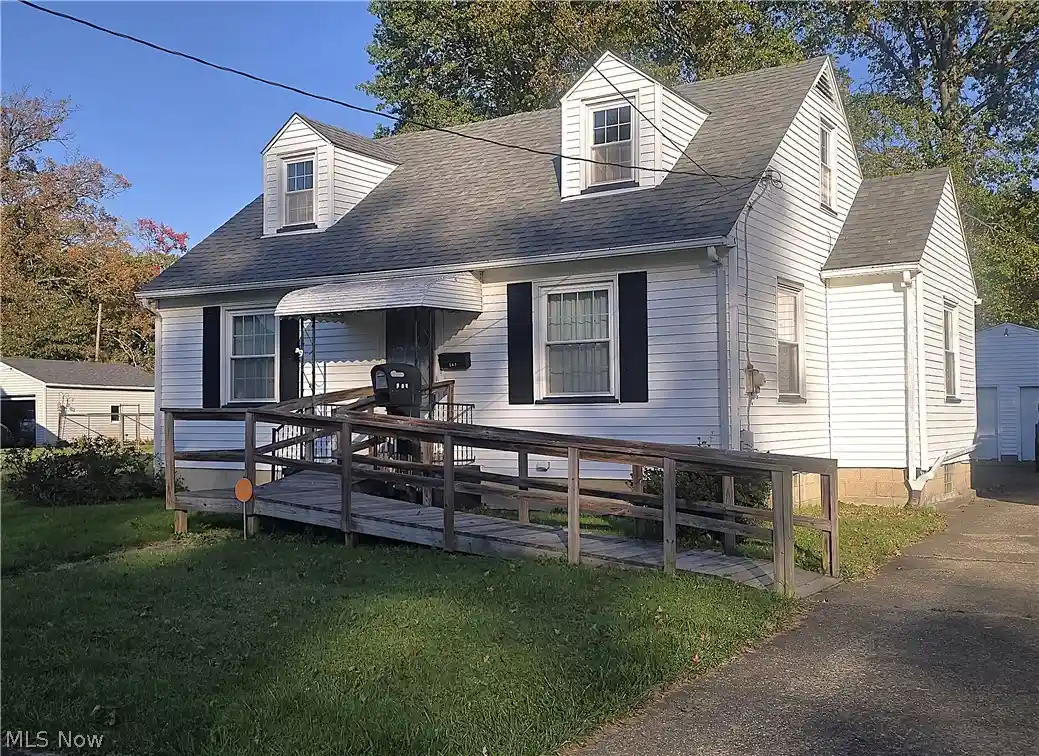 Photo 1 of Single family home for sale at 547 Belvedere Ave Se, Warren, OH 44483 | MLS# 5256184 | Listing updated on 2026-10-29
