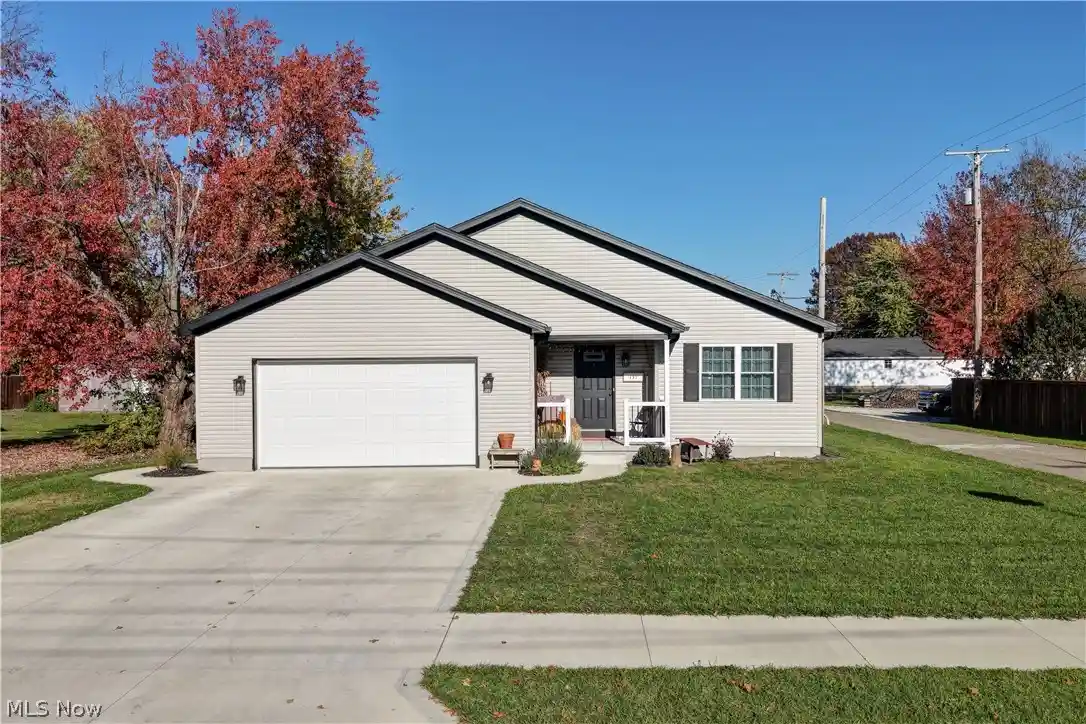 Photo 1 of Single family home for sale at 131 N Chestnut St, Gnadenhutten, OH 44629 | MLS# 5256776 | Listing updated on 2026-10-29