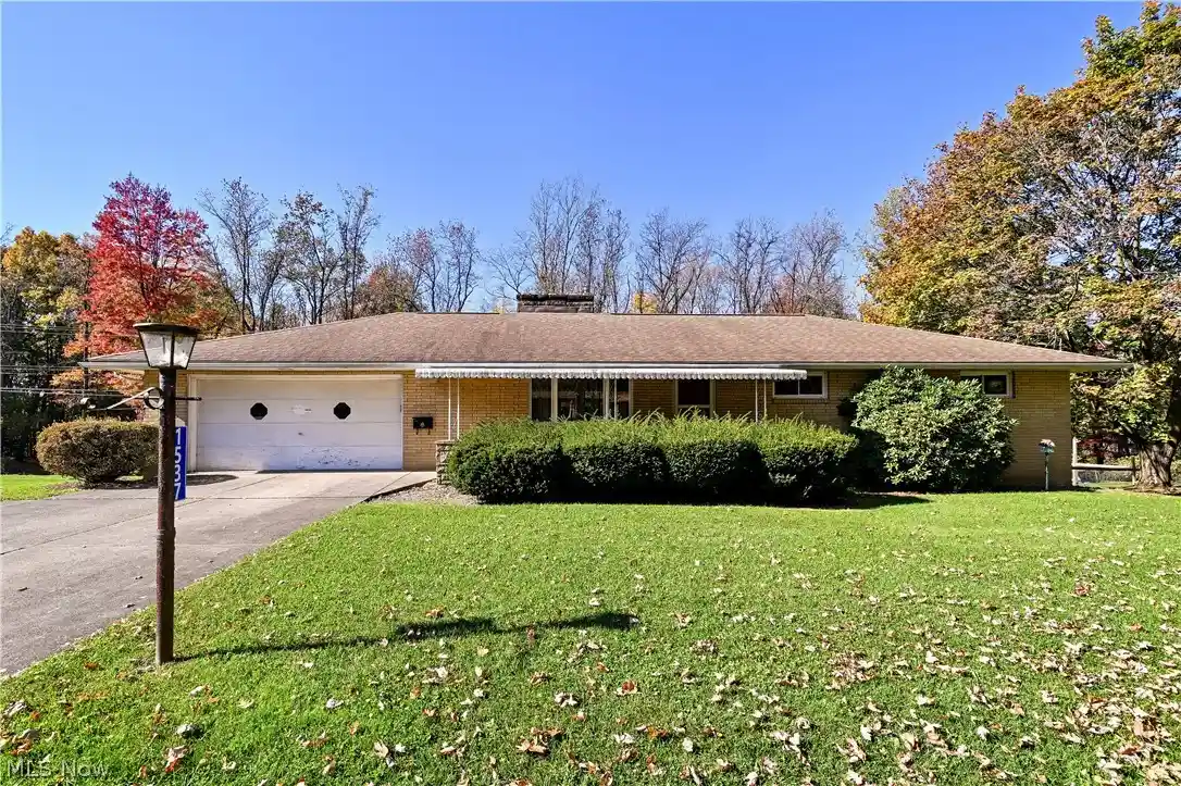 Photo 1 of Single family home for sale at 1537 Corrib Ave Nw, Canton, OH 44708 | MLS# 5256844 | Listing updated on 2026-10-29