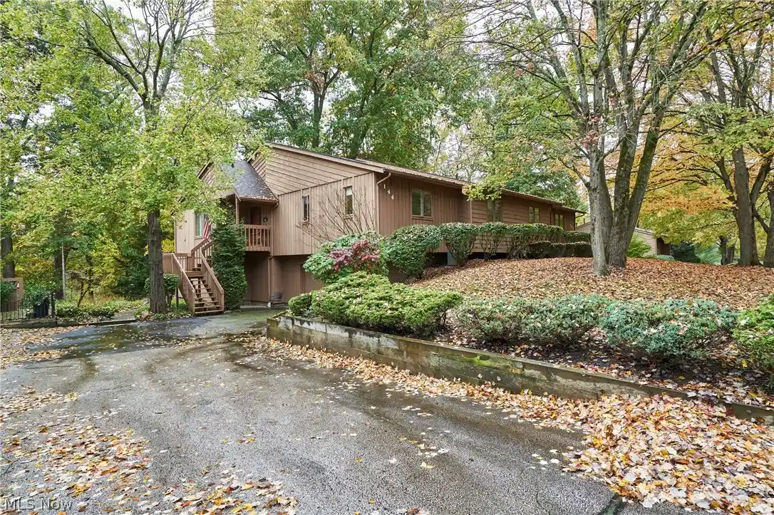 Photo 1 of Condo for sale at 171 Granger Rd #144, Medina, OH 44256 | MLS# 5256148 | Listing updated on 2026-10-29