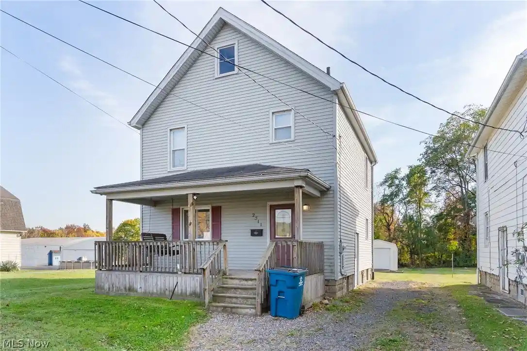 Photo 1 of Single family home for sale at 2311 Robbins Ave, Niles, OH 44446 | MLS# 5256931 | Listing updated on 2026-10-29
