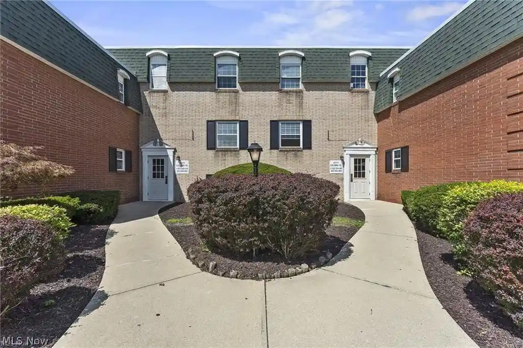 Condo for sale at 4777 Columbia Rd #201, North Olmsted, OH 44070 | MLS# 5254514 | Listing updated on 2026-10-29