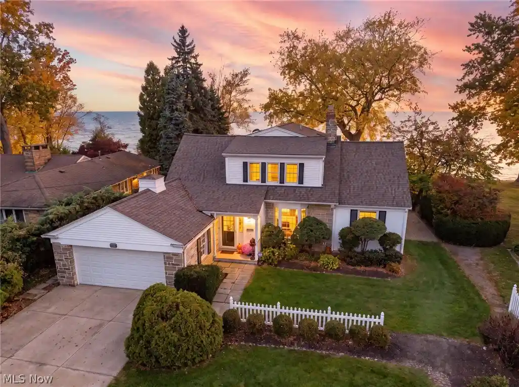 Single family home for sale at 25551 Edgecliff Dr, Euclid, OH 44132 | MLS# 5256442