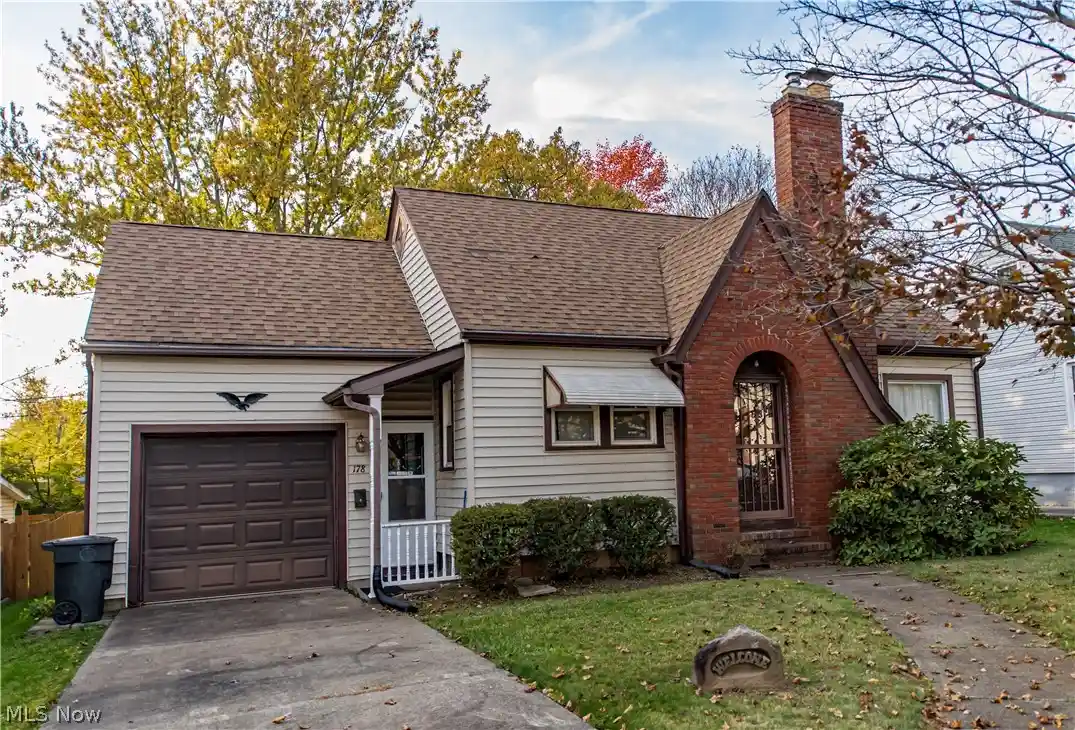Photo 1 of Single family home for sale at 178 Overlook Ave, Wadsworth, OH 44281 | MLS# 5257018 | Listing updated on 2026-10-29