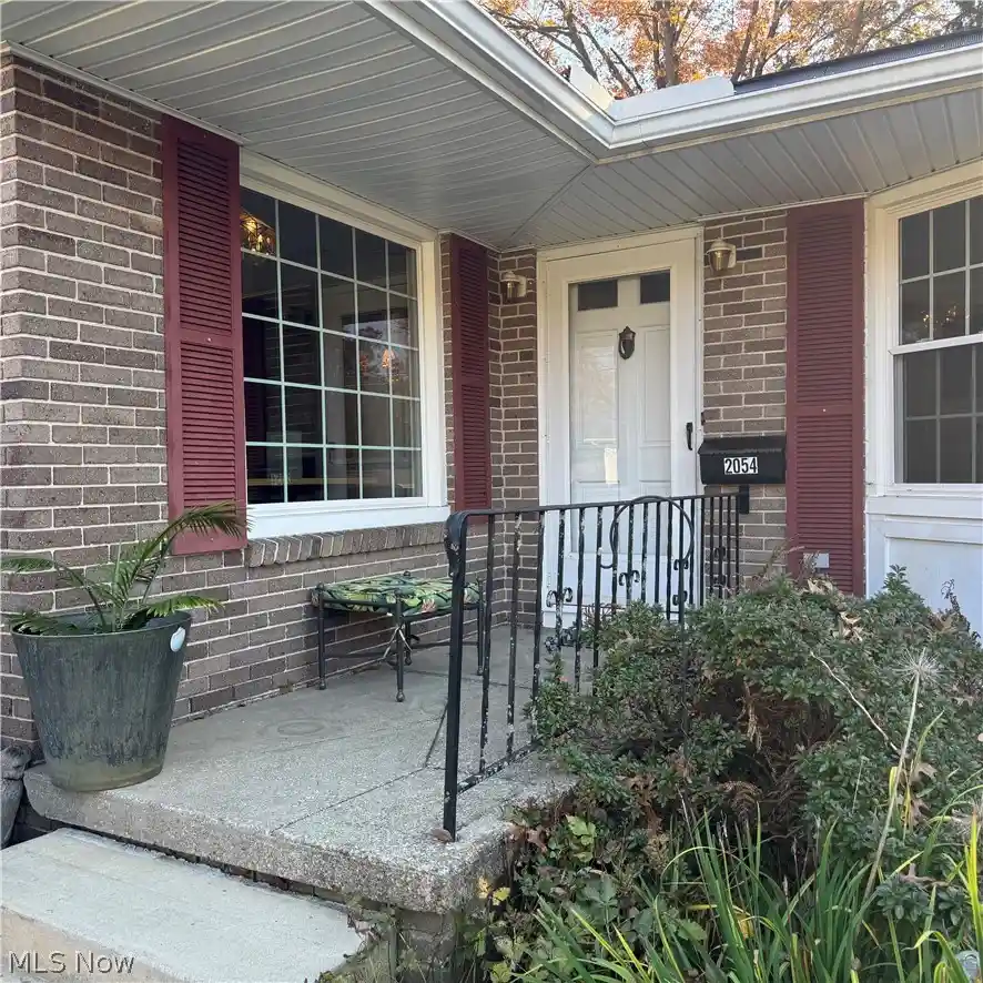 Photo 1 of Single family home for sale at 2054 Wyndham Rd, Akron, OH 44313 | MLS# 5257062 | Listing updated on 2026-10-29